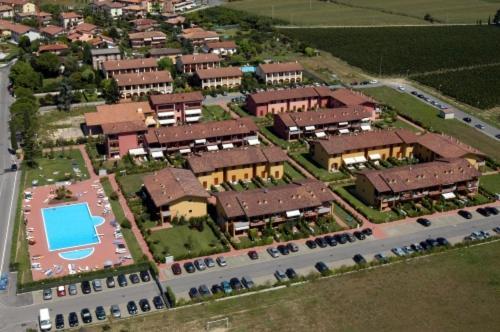 Residence Il Cascinale Desenzano del Garda Bagian luar foto